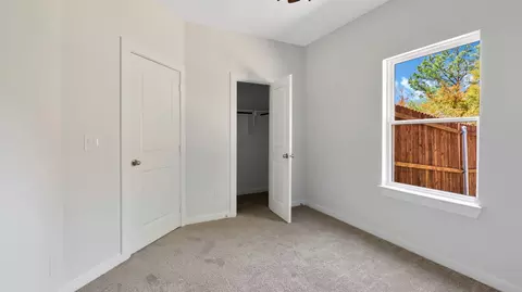 Bedroom - 914 Guam St, Tool, TX 75143 photo 2 of 13