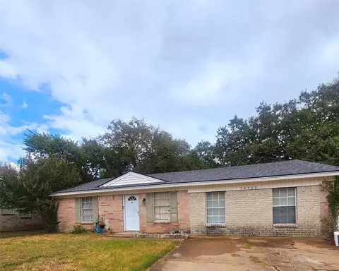 14700 Marsha Dr, Balch Springs, TX 75180