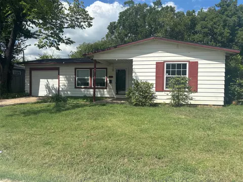 1011 Hensley St, Arlington, TX 76010