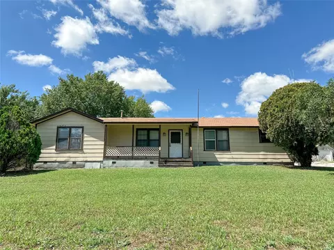 500 S Church St, Decatur, TX 76234