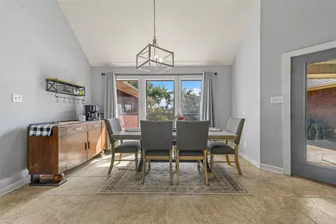 8535 Plainview Rd, Krum, TX 76249 photo 9