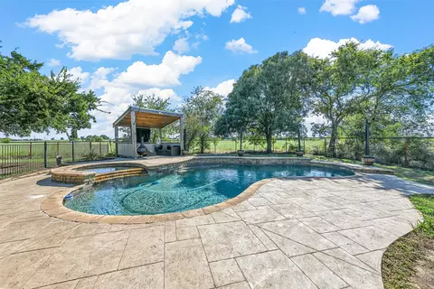 8535 Plainview Rd, Krum, TX 76249 photo 27