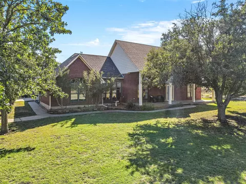 8535 Plainview Rd, Krum, TX 76249 photo 37