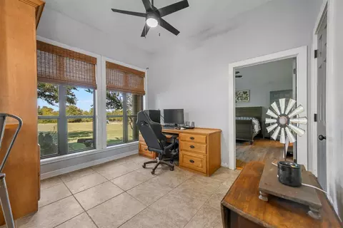 8535 Plainview Rd, Krum, TX 76249 photo 15
