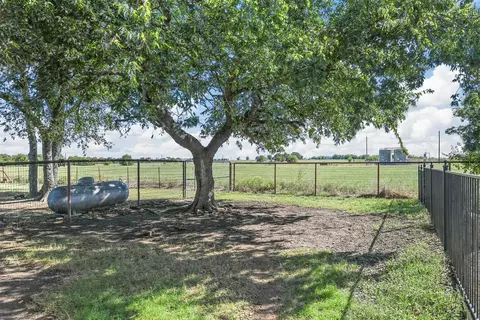 8535 Plainview Rd, Krum, TX 76249 photo 32