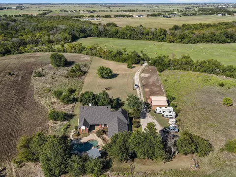 8535 Plainview Rd, Krum, TX 76249 photo 38