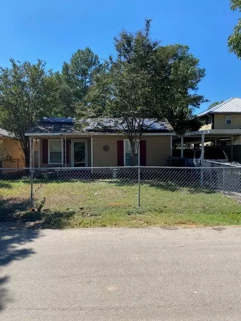 8122 Melinda Ln, Dallas, TX 75217