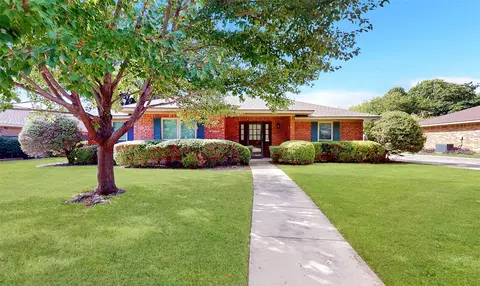 3224 Broken Arrow Rd, Denton, TX 76209