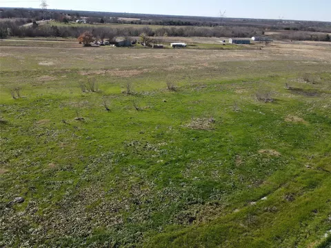 4013 Rolling Ln, Greenville, TX 75401