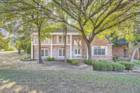 1121 Longmeadow Ln, Desoto, TX 75115
