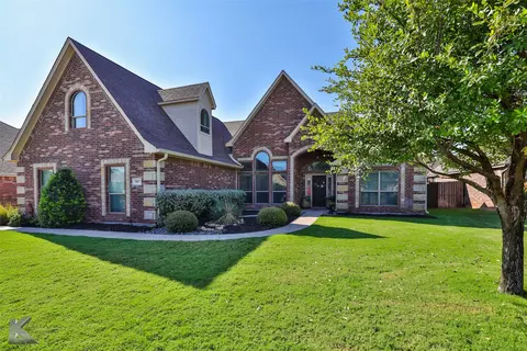 3817 Hill Country Dr, Abilene, TX 79606