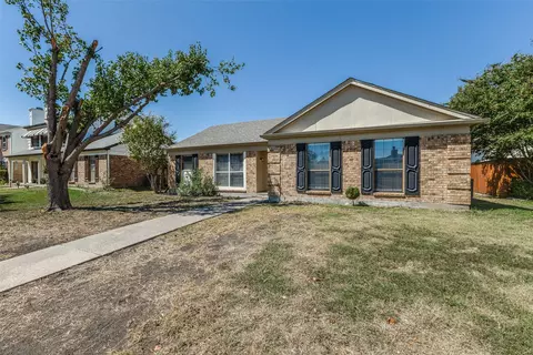 2225 Salerno Dr, Mesquite, TX 75150