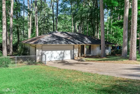 316 Short Leaf Dr, Haughton, LA 71037