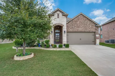 11108 Culberson Dr, Aubrey, TX 76227