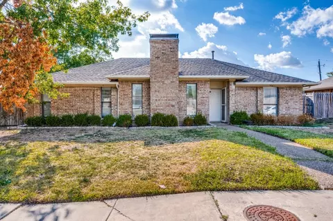 17727 Farley Trl, Dallas, TX 75287