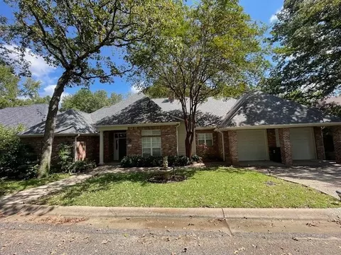 3618 Rock Creek Dr, Tyler, TX 75707