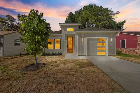 7711 Brownsville Ave, Dallas, TX 75216