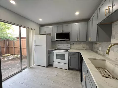 139 Trellis Pl #139, Richardson, TX 75081