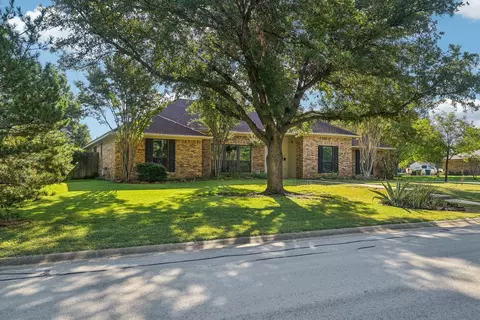 157 Baird Cir, Highland Village, TX 75077