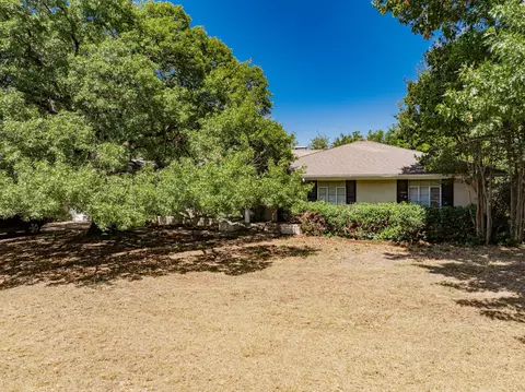 5829 Northmoor Dr, Dallas, TX 75230