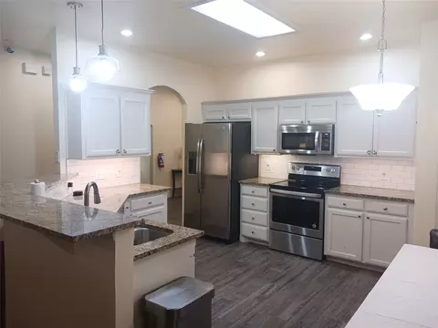 116 Roberts Dr, Saginaw, TX 76179