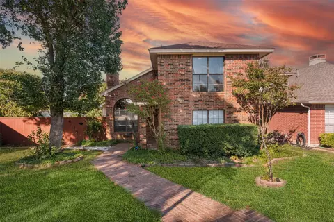 1537 Ranchview Ln, Carrollton, TX 75007