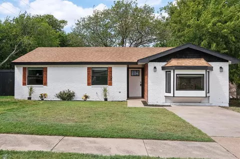 1135 Vail Dr, Duncanville, TX 75116