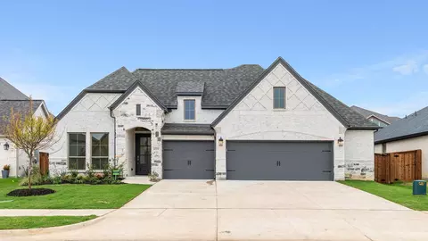 4221 Capstone Rd, Midlothian, TX 76065