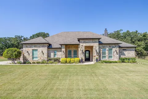 6927 Kirk Ln, Burleson, TX 76028