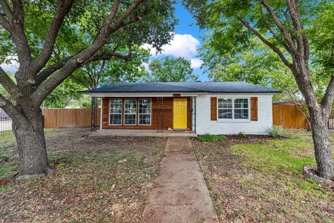 1702 Delmar Dr, Garland, TX 75040