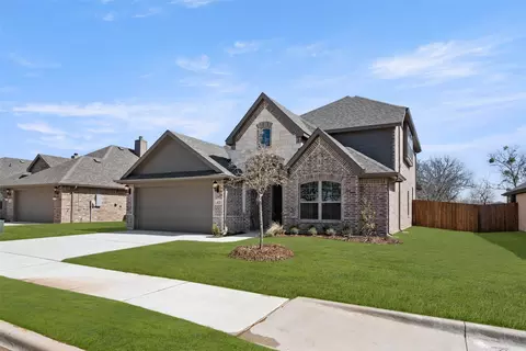 421 Elyse Rd, Keene, TX 76059