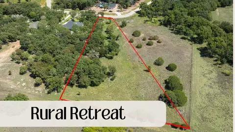 616 Roy Coffee Ct, Weatherford, TX 76087