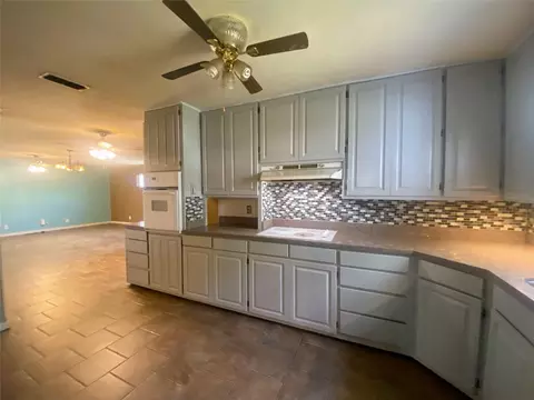 Kitchen - 1005 N 6th St, Haskell, TX 79521 photo 1 of 3