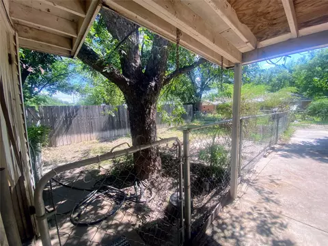 Exterior - 1005 N 6th St, Haskell, TX 79521 photo 3 of 3