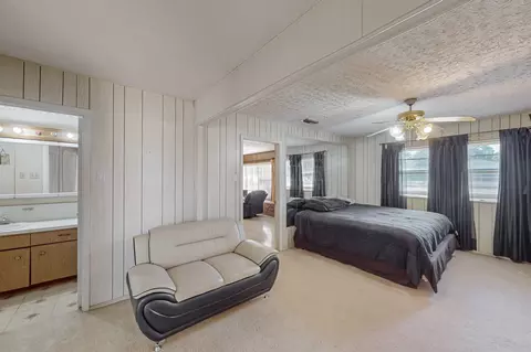 1922 Morgan St, Irving, TX 75062 photo 15