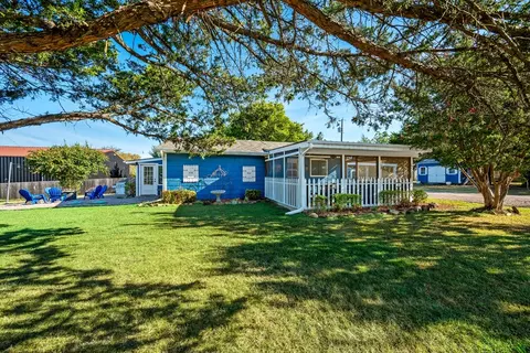 109 Ila Dr, Pottsboro, TX 75076