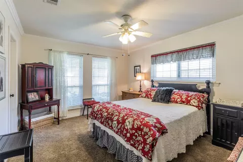 Bedroom - 2000 Stonegate Dr, Denton, TX 76205 photo 4 of 9