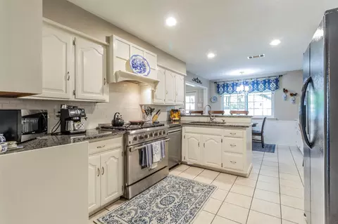 Kitchen - 2000 Stonegate Dr, Denton, TX 76205 photo 2 of 3