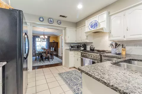 Kitchen - 2000 Stonegate Dr, Denton, TX 76205 photo 1 of 3