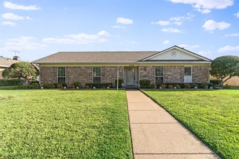 2104 Cornell Dr, Richardson, TX 75081