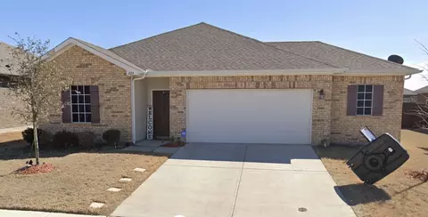 424 Glen Meadow Dr, Glenn Heights, TX 75154