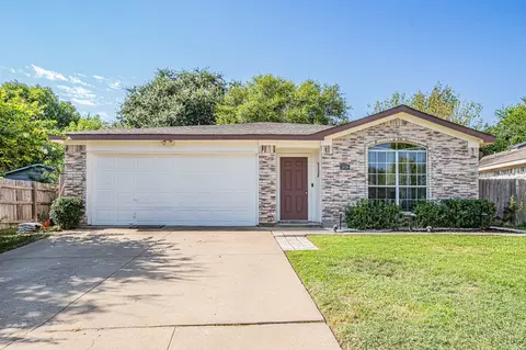 5809 Northfield Dr, Fort Worth, TX 76179