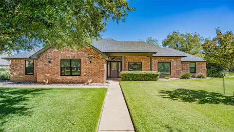5602 Flagstick Ct, Granbury, TX 76049