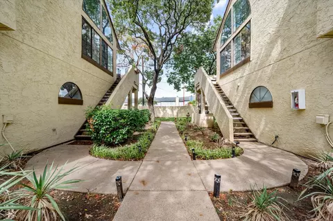 5590 Spring Valley Rd #B204, Dallas, TX 75254