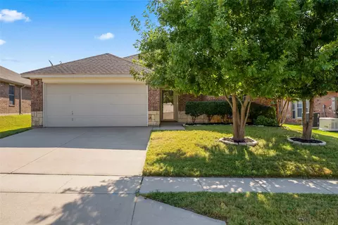6124 Tilapia Dr, Fort Worth, TX 76179