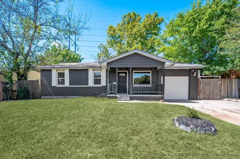521 22nd St, Grand Prairie, TX 75050
