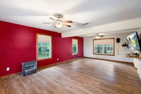 2095 Rs County Road 4525, Point, TX 75472 photo 17