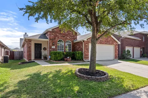 13349 Ridgepointe Rd, Fort Worth, TX 76244
