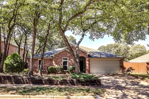 5506 Bright Star Trl, Arlington, TX 76017