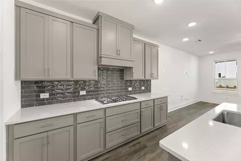 Kitchen - 1021 14th St, Argyle, TX 76226 photo 4 of 4